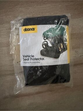 Doona Vehicle Seat Protector - Black